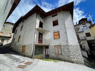 Terratetto plurifamiliare via Rosolina 2, Vezza d'Oglio