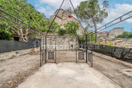 Perugia, Centro Storico, Via Corrotta