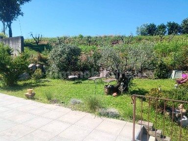 Terratetto plurifamiliare vicolo Olivieri, Picedo, Polpenazze del Garda