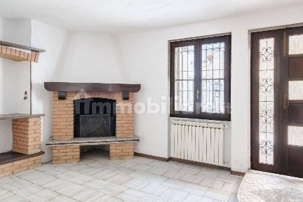 Terratetto unifamiliare via Gilli Morandi, San Vigilio, Concesio