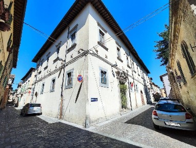 Città di Castello, Via Cesare Battisti