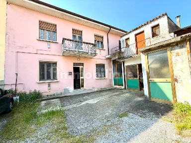 Terratetto unifamiliare via Santissima, Centro, Borgosatollo