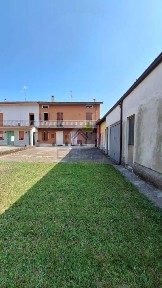 Terratetto plurifamiliare via fonderia, Centro, Pontevico