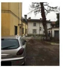 Appartamento all'asta via 1 Maggio 5, Lungavilla