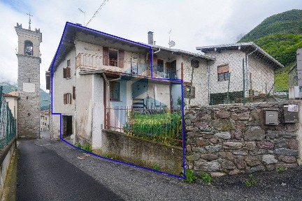 Terratetto unifamiliare via Montesuello, 3, Centro, Darfo Boario Terme