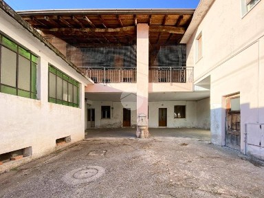 Terratetto unifamiliare via Marconi 32, Centro, Castrezzato