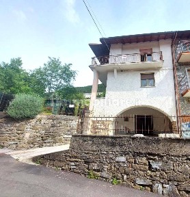 Terratetto unifamiliare viale Europa 6, Capovalle