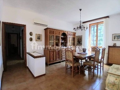 Quadrilocale via Giovanni Dabusti, Centro, Casteggio