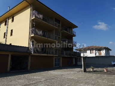 Trilocale via Codelazzi 41, Centro, Torrazza Coste