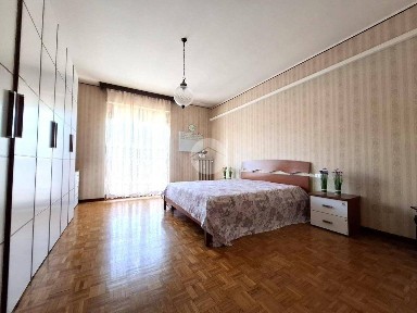 Quadrilocale via XXV Aprile 12, Zona Pittori, San Vittore, Pombio, Voghera