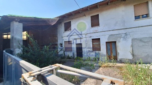 Terratetto unifamiliare via viale Regona, Regona, Seniga