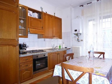 Trilocale via Chiozzi 49, Centro, Stradella