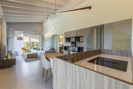 Terratetto unifamiliare via Fratelli Bandiera, Centro, Padenghe sul Garda