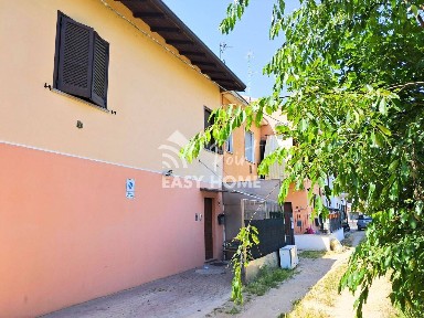 Trilocale via Gravellona 134, Piccolini, Vigevano