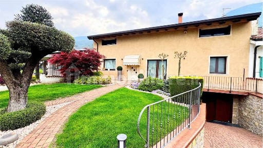 Terratetto unifamiliare via Torre Alta, 14, Centro, Pian Camuno