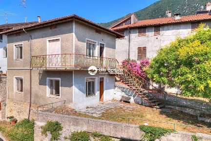 Toscolano-Maderno, Via Raffaello