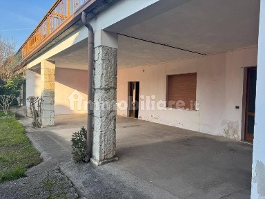 Terratetto unifamiliare via Palestro, Centro, Calvisano