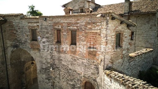 Appartamento via 20 Settembre, Centro, Gubbio