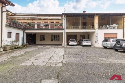 Terratetto unifamiliare via Roma, Centro, Mairano