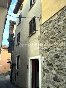 Terratetto unifamiliare via Roma, Centro, Pisogne