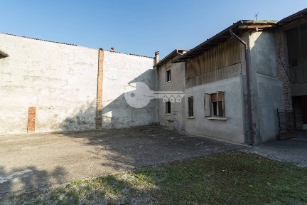 Terratetto plurifamiliare via Roma 4, Pralboino