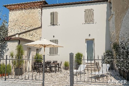Terratetto unifamiliare 140 m², ottimo stato, Entroterra, Desenzano del Garda