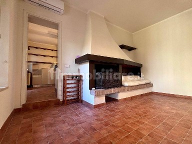 Terratetto unifamiliare 180 m², ottimo stato, Entroterra, Desenzano del Garda