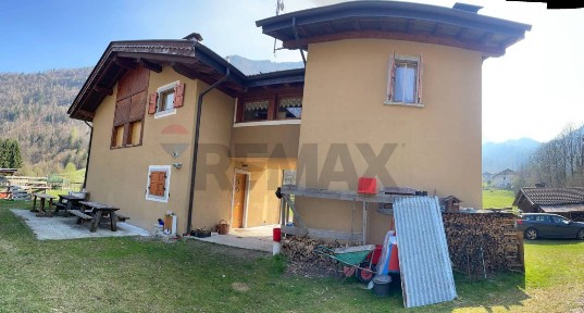 Terratetto unifamiliare 90 m², ottimo stato, Bagolino
