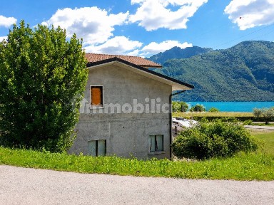 Terratetto unifamiliare 227 m², nuova, Bagolino