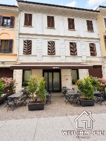 Trilocale via Roma 10, Centro, Vigevano