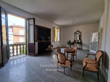 Appartamento buono stato, secondo piano, Viale Trento e Trieste, Montepincio, Spoleto