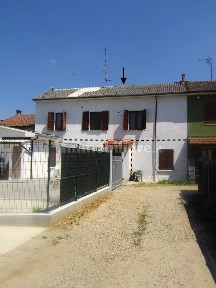 Trilocale vicolo Scabroso 23, Centro, Garlasco