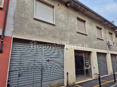 Terratetto unifamiliare via Baldassarre Asmondi 5, Centro, Orzinuovi