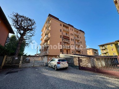 San Genesio ed Uniti, Via della Resistenza, 3