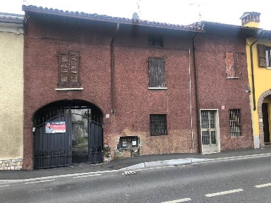Terratetto plurifamiliare via Garibaldi 87, Centro, Ghedi