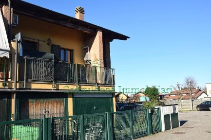 Trilocale via Roma, Centro, Trivolzio