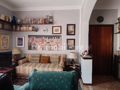 Trilocale via 20 Settembre 35, Centro Storico, Voghera