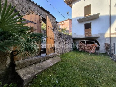 Agnosine, Via Santella