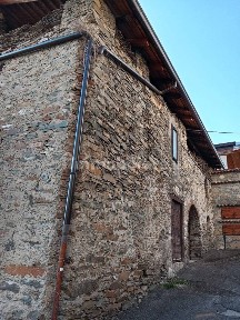 Terratetto plurifamiliare 439 m², da ristrutturare, Cimbergo