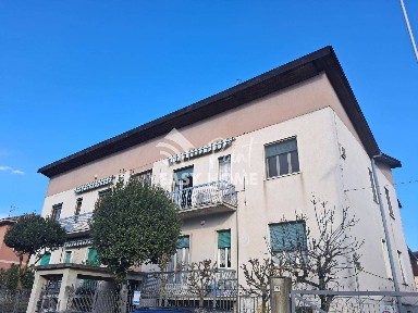Trilocale via Abruzzi, Cascame, San Giovanni, Vigevano