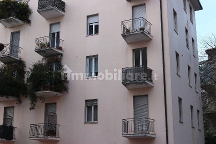 Quadrilocale via dei Filosofi 41, Centro, Perugia