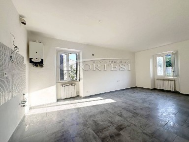 Quadrilocale via Vittorio Alfieri, 9, Centro, Città di Castello