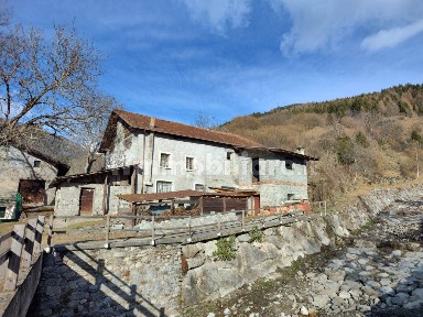 Terratetto unifamiliare 155 m², Centro, Temù