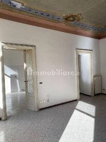Trilocale corso Giuseppe Garibaldi, Centro Storico, Pavia