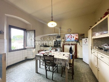 Quadrilocale viale Angelo Zampini, 11, Centro, Città di Castello