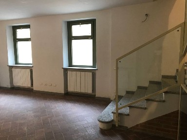 Appartamento via San Francesco, Centro, Vigevano