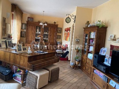 Quadrilocale buono stato, su più livelli, Centro, Mortara