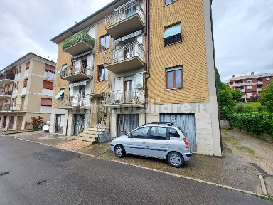 Quadrilocale via Francesco Petrarca, Centro, Città di Castello