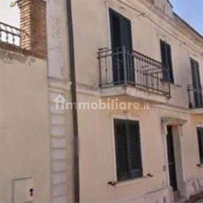 Casa indipendente all'asta via Carducci 1, Guasila