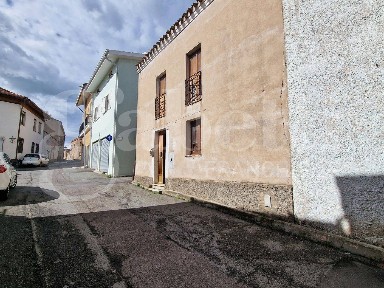 Siliqua, via umberto, 14